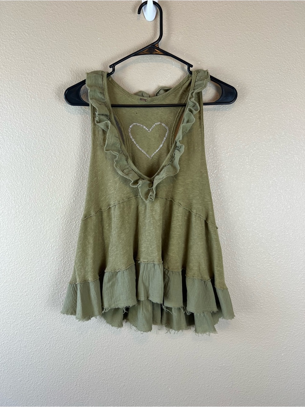 Free People green frayed flowy heart patch tank